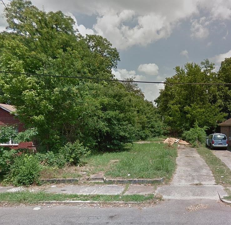 1st image of 1378 N Merton St #79