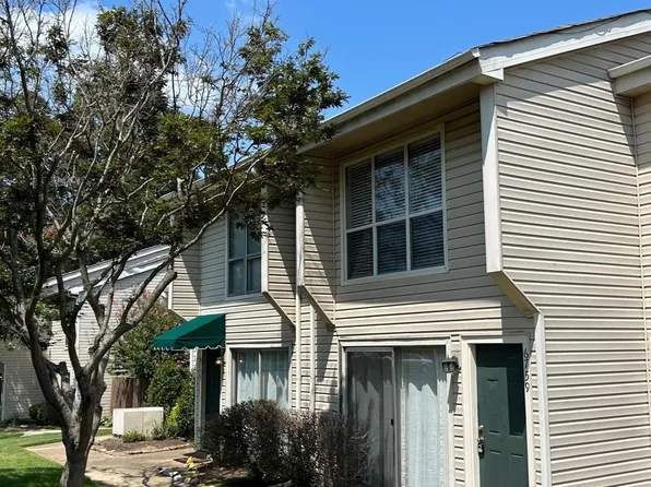 6759 Meadow Oak Pl, Memphis, TN 38120