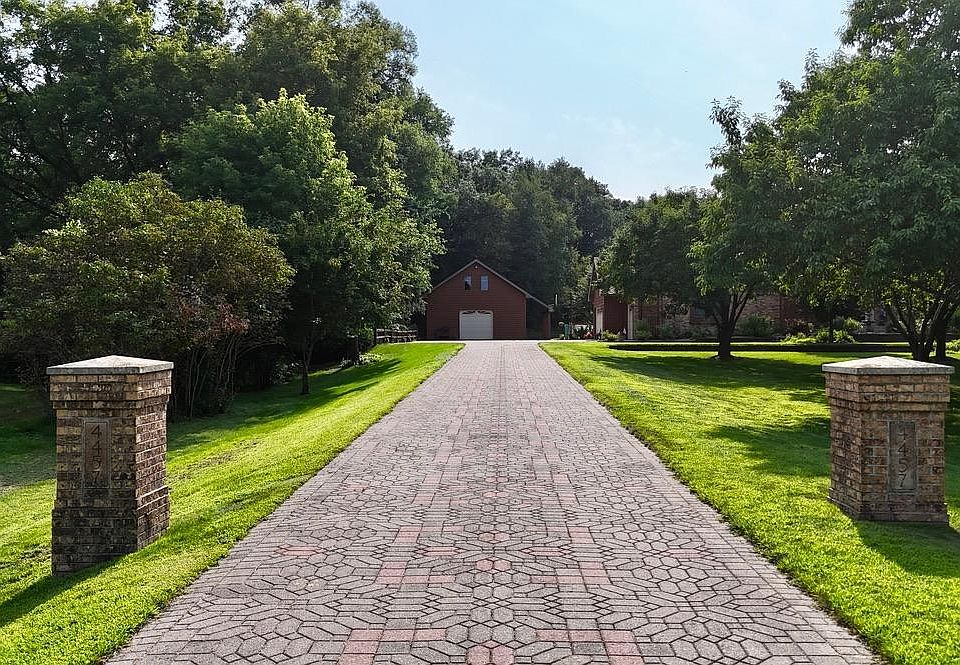 1st image of 4457 Farmdale Cir
