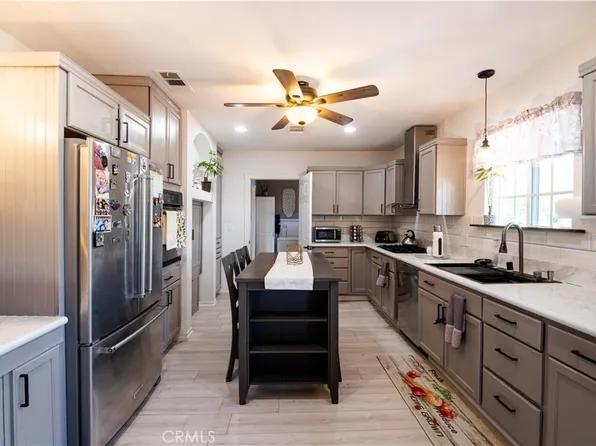 28264 Calico Dr, Barstow, CA 92311