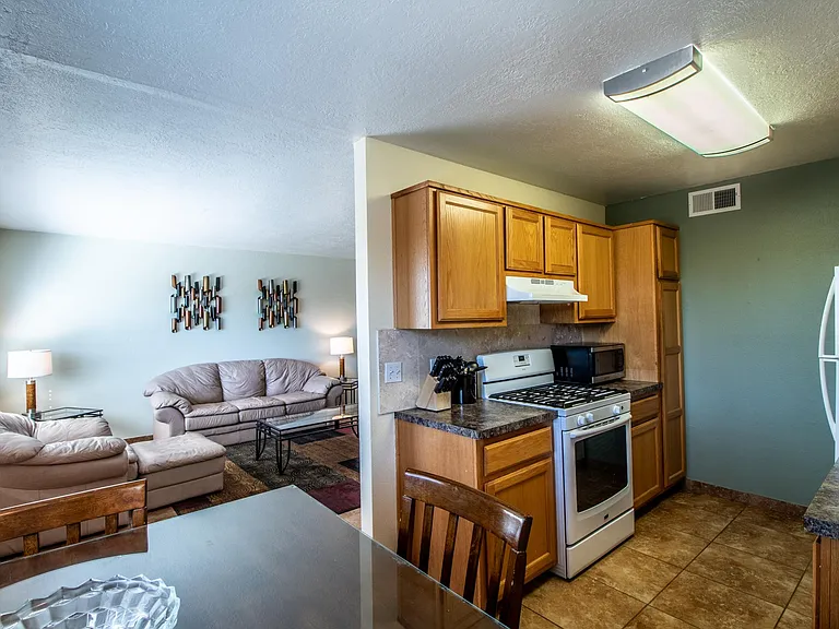 2704 N Dustin Ave — Photo 17