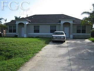 2nd image of 17483 Dumont Dr