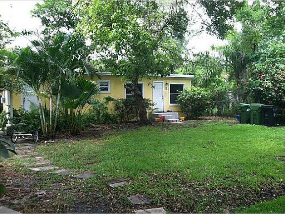 4th image of 1317 SW 31st St