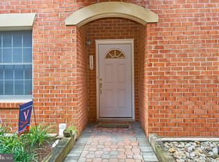 6924 Fairfax Dr UNIT 112, Arlington, VA 22213