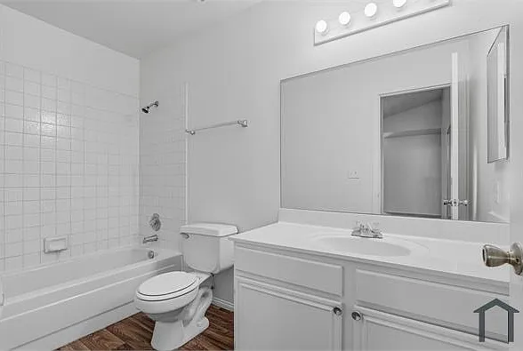 5355 Rod Ct #101 — Photo 15