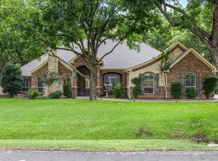 8821 Ravenswood Rd, Granbury, TX 76049