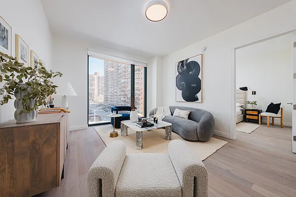 Rented by Nooklyn NYC LLC | media 26