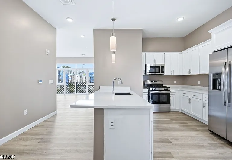 271 Millburn Ave #2B — Photo 6