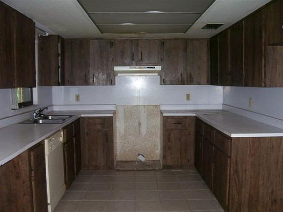 5th image of 1428 County Road 448b