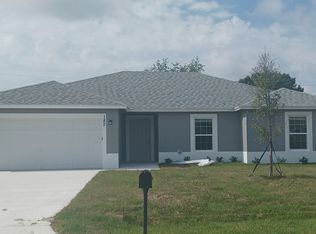 182 SW Fairway Ave, Port Saint Lucie, FL 34983