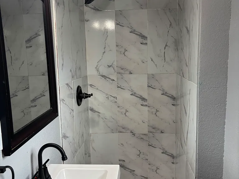 5825 Euclid Ave — Photo 5