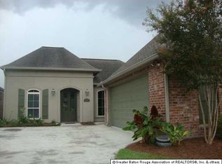 10140 Hillmont Ave, Baton Rouge, LA 70810