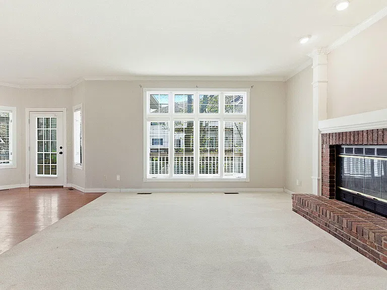 1110 Brookedale Ct — Photo 15