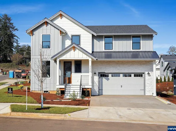 3259 Doughton St S, Salem, OR 97302