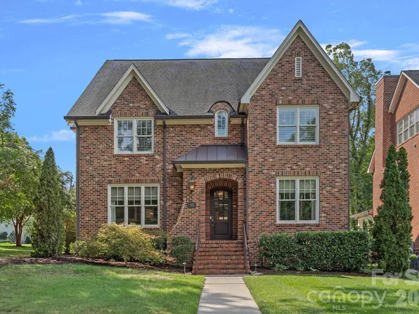 532 Ashworth Rd, Charlotte, NC 28211