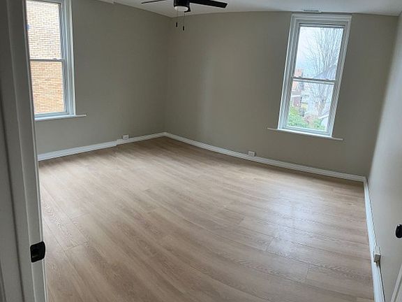 5th image of 2018 Elm Ave APT 1