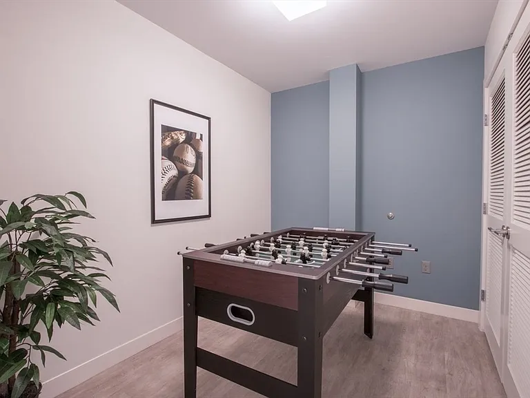 900 Beacon St #403 — Photo 12