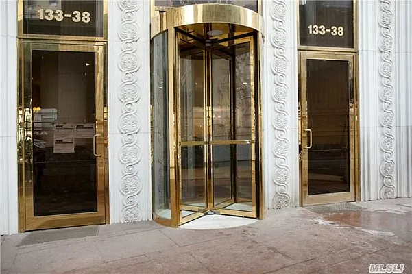 Sold by Douglas Elliman | media 26