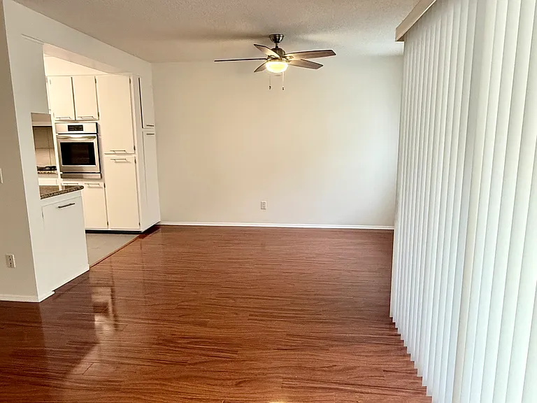 1138 Hacienda Place — Photo 16