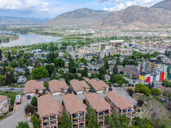 875 Sahali Ter #3, Kamloops, BC V2C 6W8