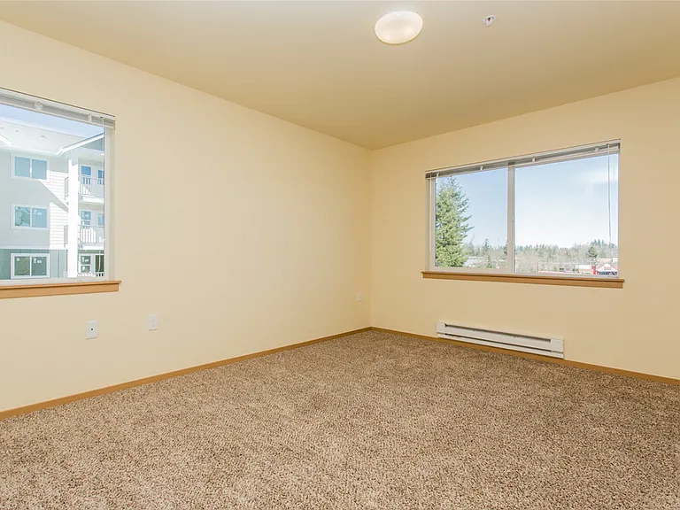 Axis Apartments — Photo 16
