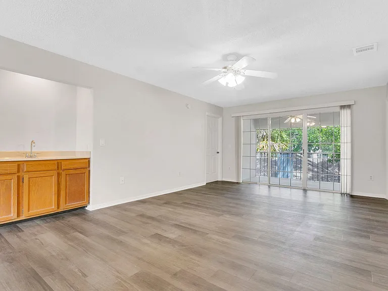 1311 Clubside Dr #1 — Photo 4