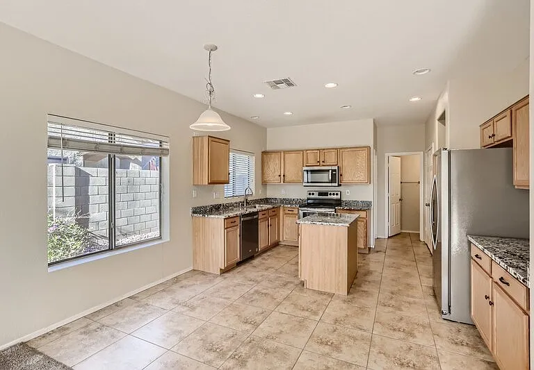 3543 W Steinbeck Ct — Photo 7