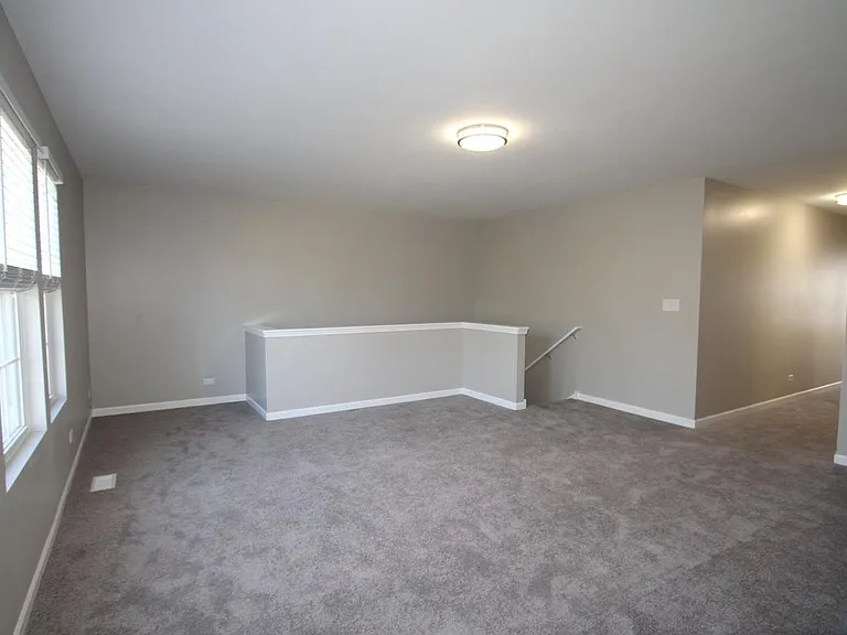 353 Springbrook Trl S — Photo 7