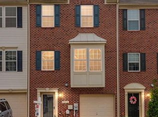 7272 Stallings Dr, Glen Burnie, MD 21060