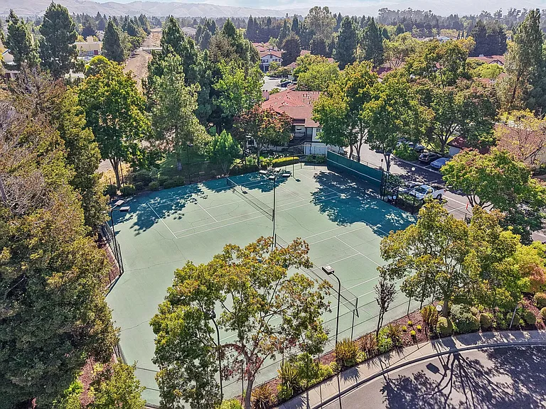 Ardenwood Forest Rental Condos — Photo 19