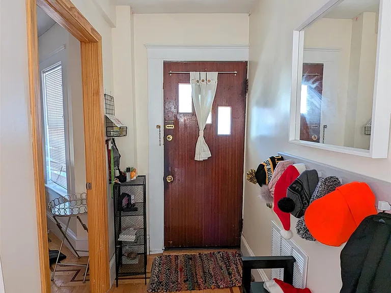 28R Cherry St #2 — Photo 4