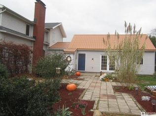 10604 W Side Hill Rd, Ripley, NY 14775