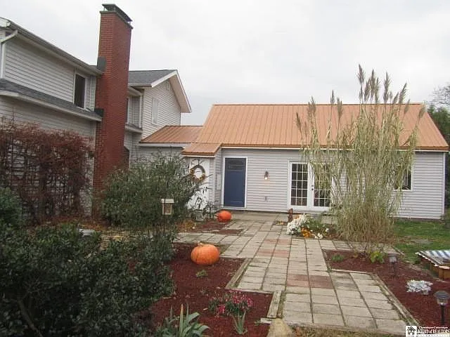 10604 W Side Hill Rd photo 1