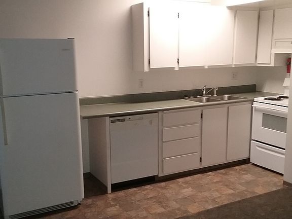2nd image of 825-827 N Grand Ave #82722