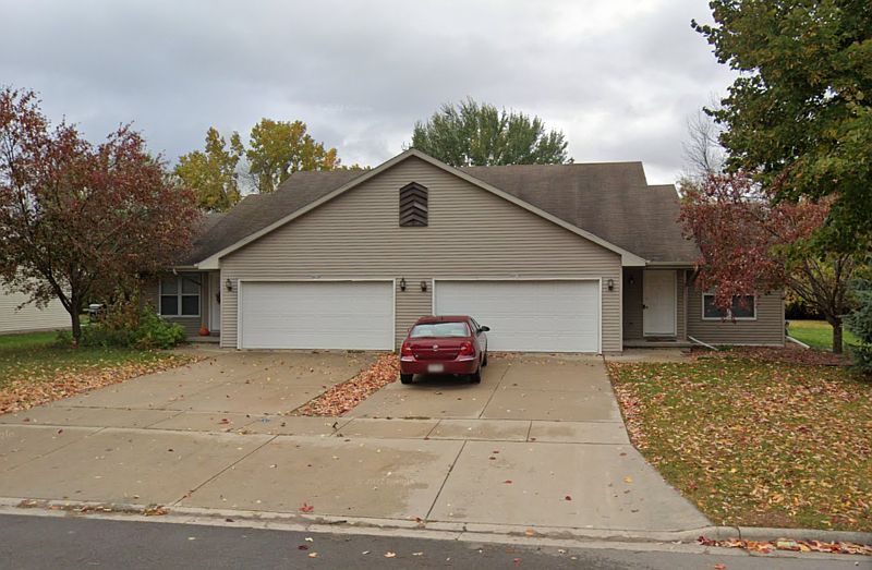 1st image of 2075-2077 Schanock Dr