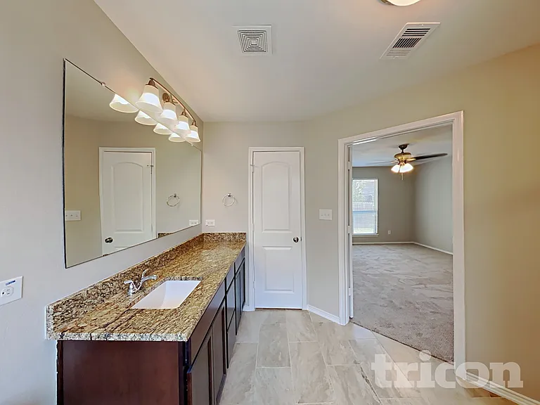 1058 Pleasant Bnd — Photo 10