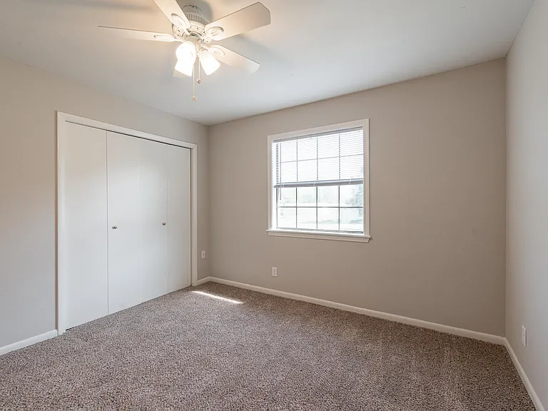 1325 Robins St #6 — Photo 11