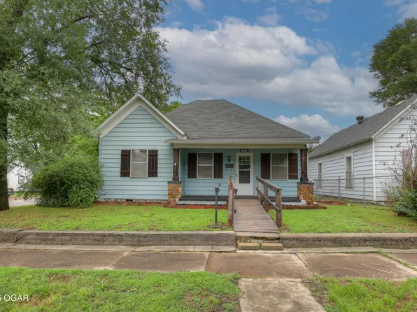 1031 Nelson St, Webb City, MO 64870