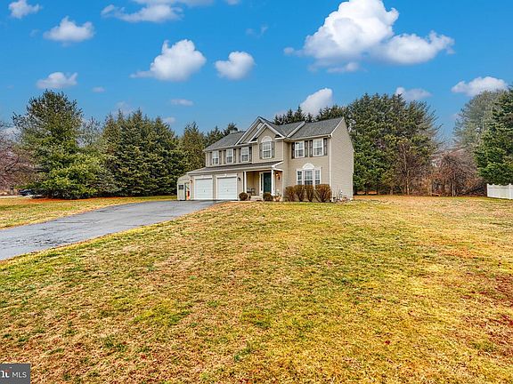 2nd image of 24 Ches Haven Rd