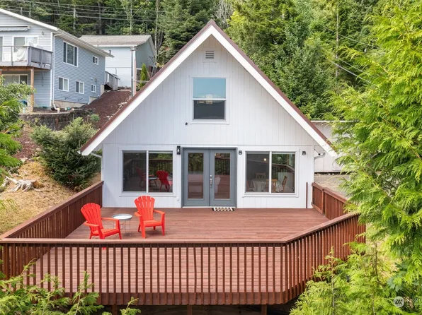 27 N Mardell Avenue, Hoodsport, WA 98548