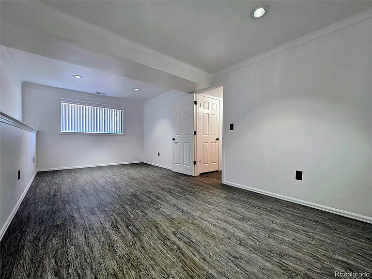 334 Wooster Ave — Photo 21