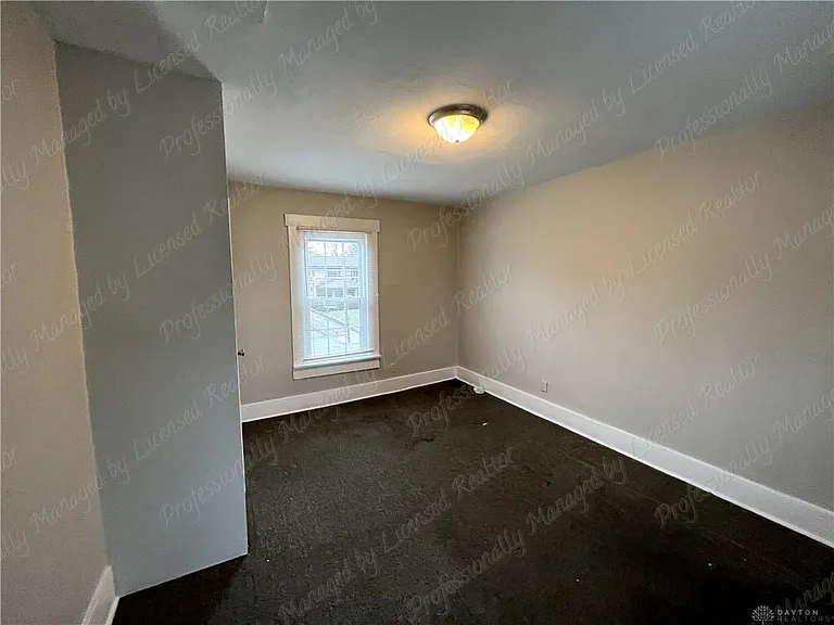 703 S Main St — Photo 10