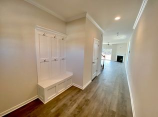 320 Phillips Dr, Pendleton, SC 29670