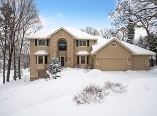1553 Linner Rd, Wayzata, MN 55391