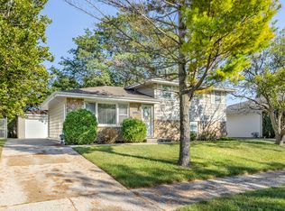 19901 Terrace Ave, Lynwood, IL 60411