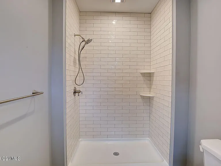 216 Saint Anthony St — Photo 18