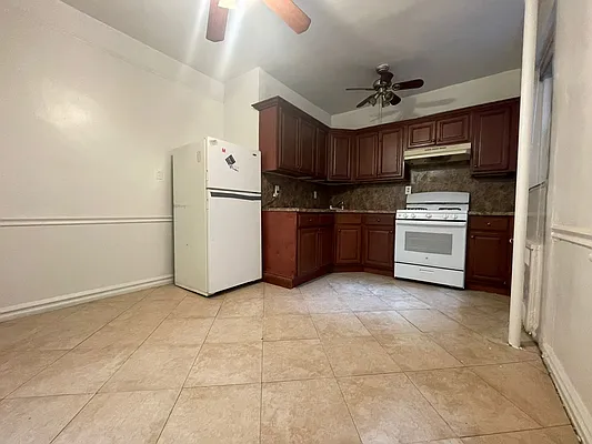 Rented by Zuz Realty | media 3