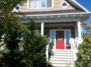 4013 39th Ave SW, Seattle, WA 98116