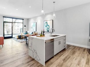 1024 R St #203, Sacramento, CA 95811