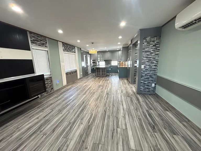 3930 Texas St — Photo 23
